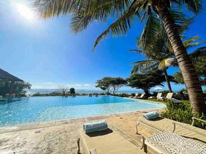 Pool area at Bahia Mar Boutique Hotel